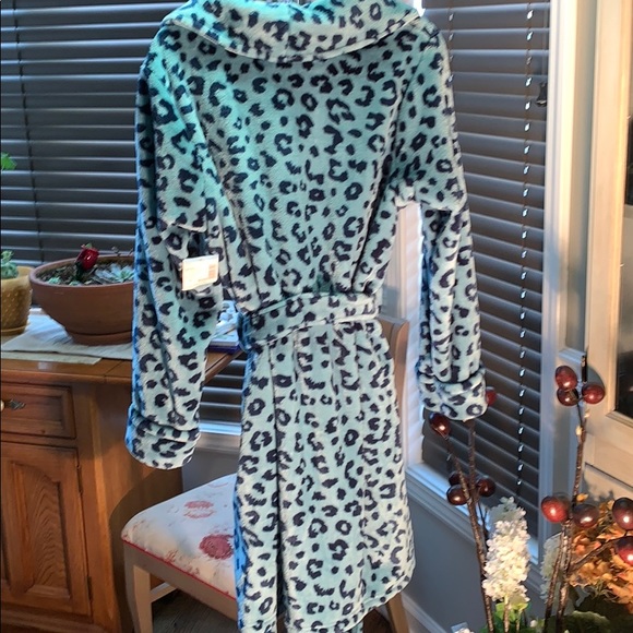 NWT Bathrobe Size Small/Chico Animal Print - Picture 5 of 6